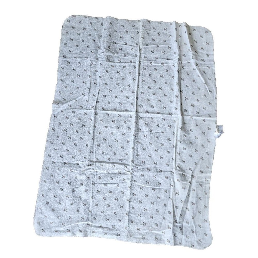 Carters Baby Receiving Blanket White Cotton Flannel Puppy Dog Print 37"x28"